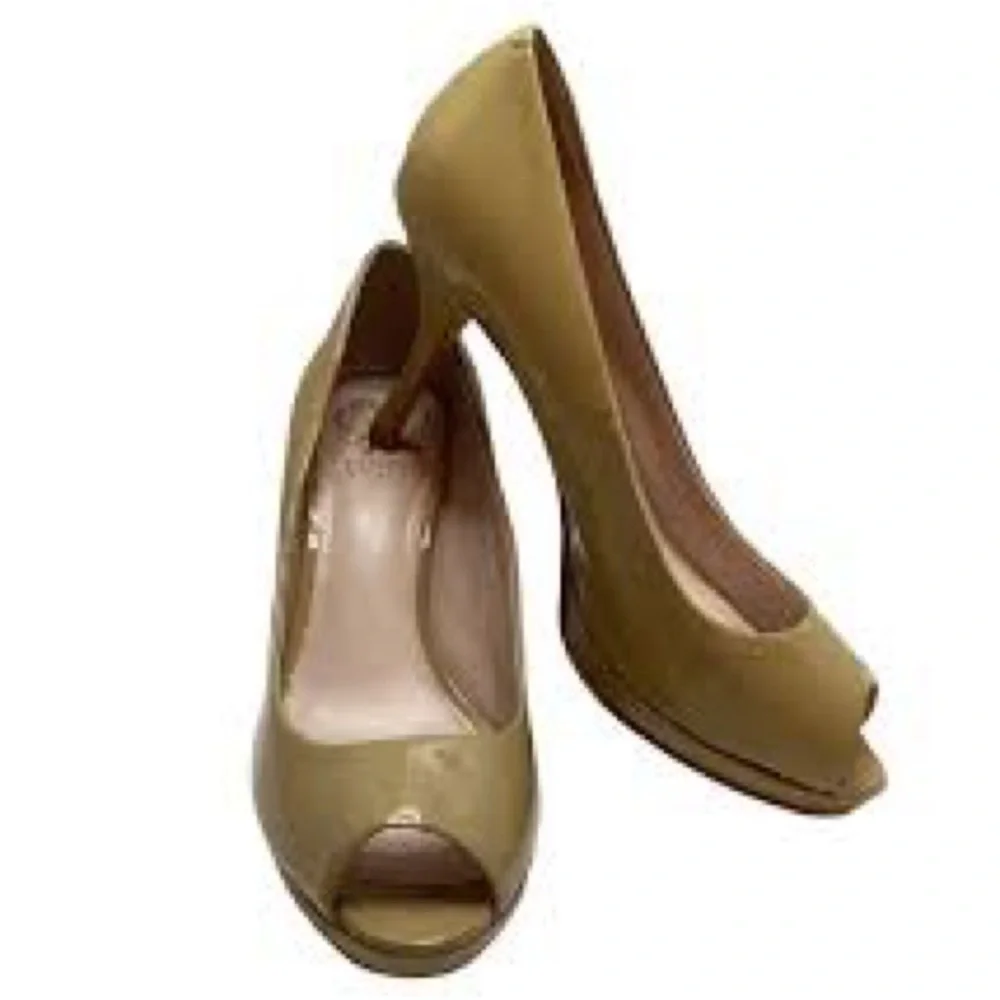 Vince Camuto Kira Blush Nude Patent Leather Tan Peep-Toe Heels